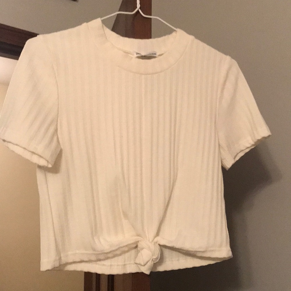 White, knotted, Dainty Hooligan crop top